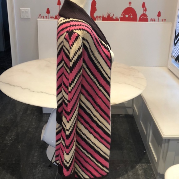 SOLD! Alice+ Olivia shawlcollar belted cardigan. L - Picture 4 of 8